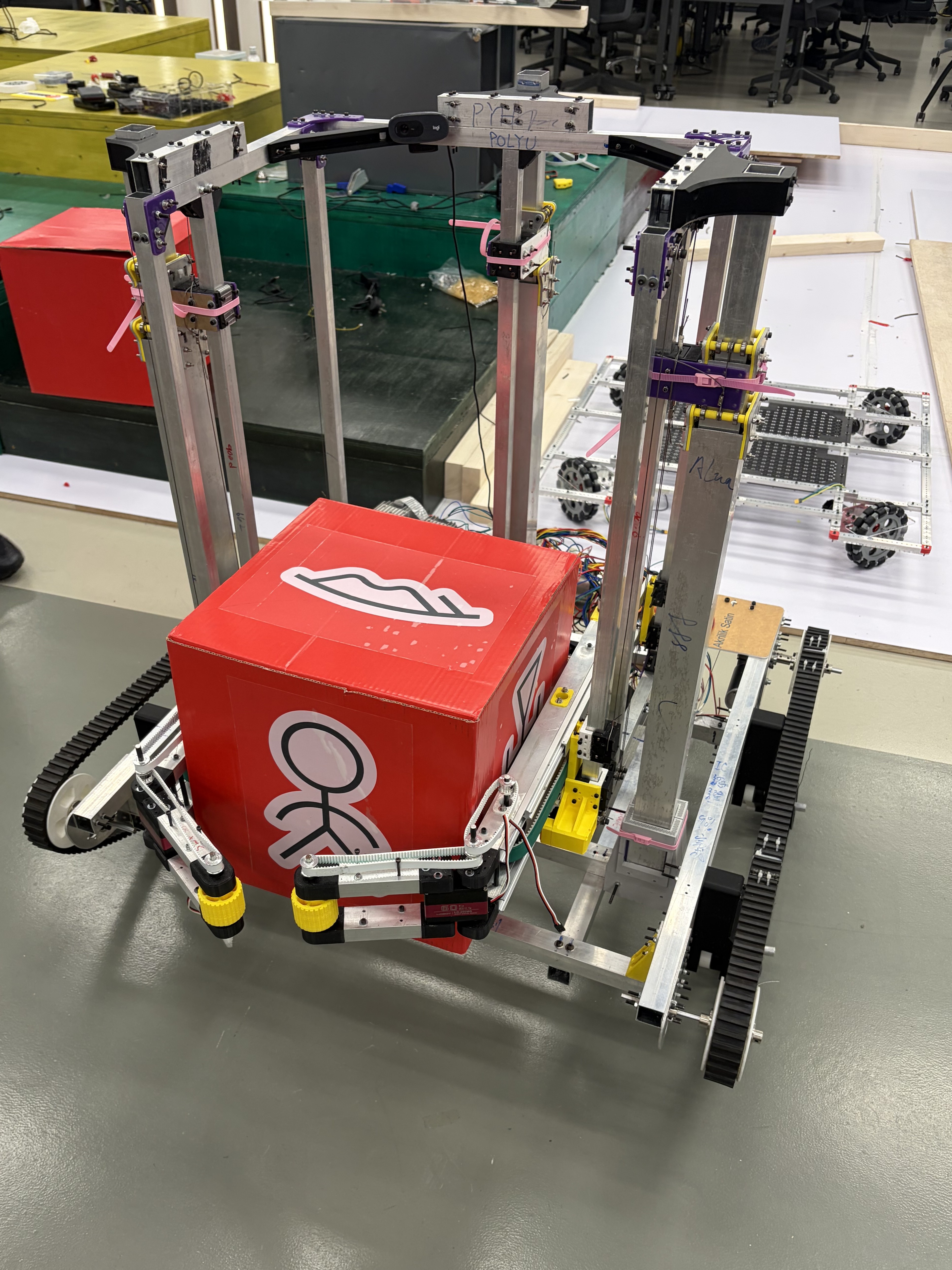 IC382 robot