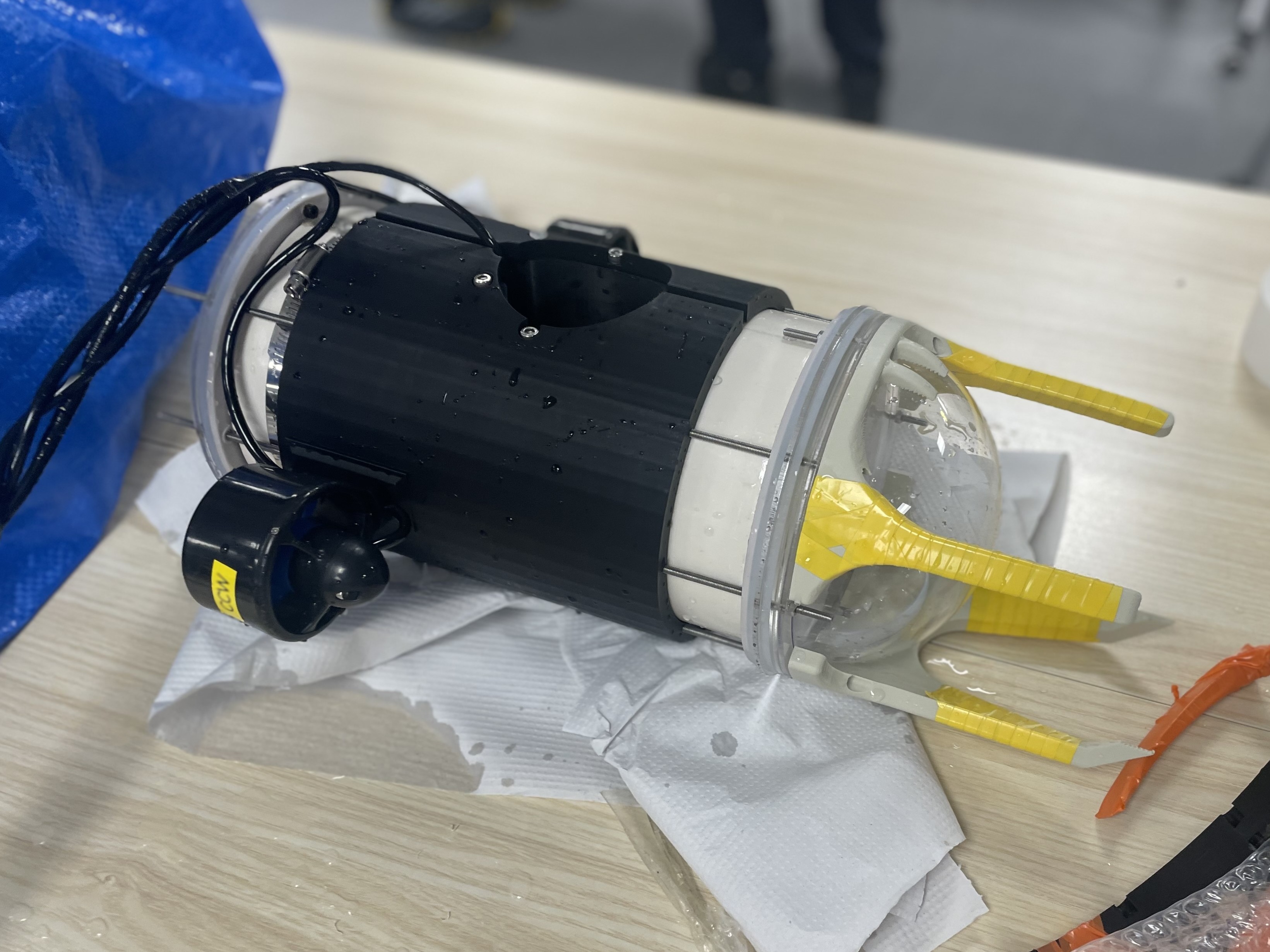 Mini-ROV